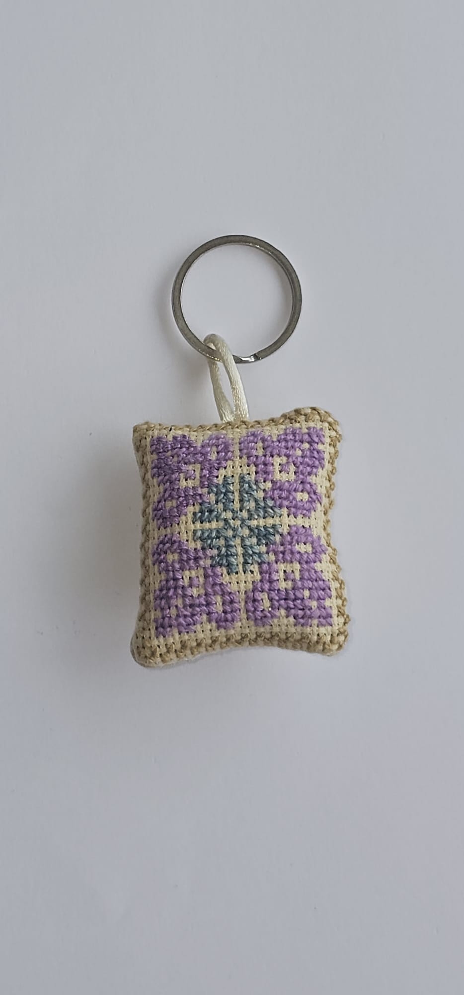 Palestinian Tatreez Square Key Ring