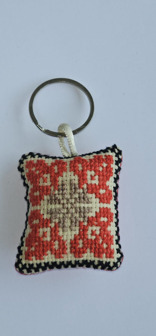 Palestinian Tatreez Square Key Ring